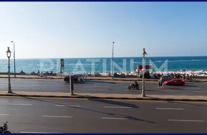 Apartment - 3 Bedrooms - 3 Bathrooms for sale in El Gaish Road - Miami - Hay Awal El Montazah - Alexandria
