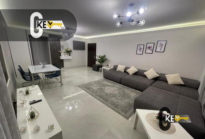 8319619 - Property Image 2