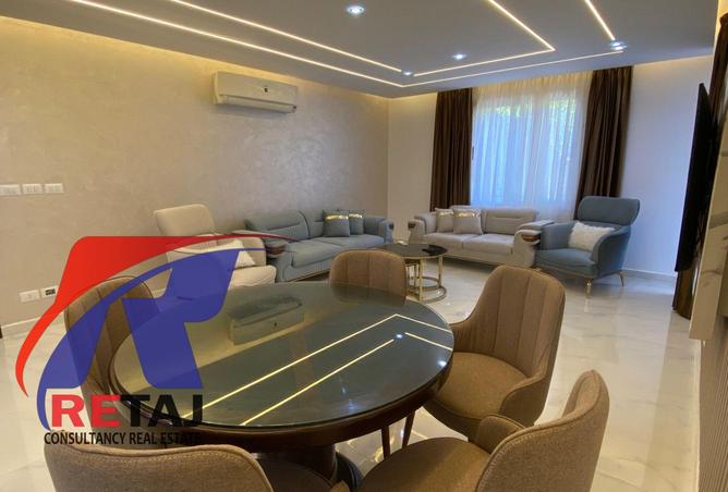 8061677 - Property Image 2