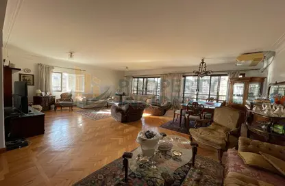 Apartment - 3 Bedrooms - 3 Bathrooms for sale in Mohi Al Din Abou El Ezz St. - Dokki - Giza