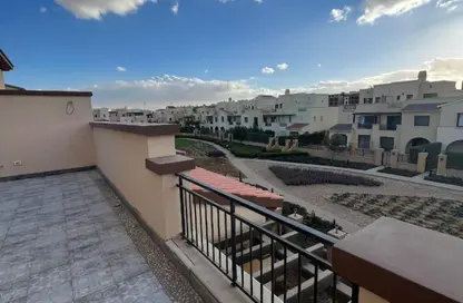 Townhouse - 3 Bedrooms - 4 Bathrooms for sale in Mivida - 5th Settlement Compounds - The 5th Settlement - New Cairo City - Cairo