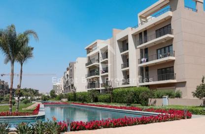 Apartment - 3 Bedrooms - 2 Bathrooms for sale in Moon Residences - Fifth Square - The 5th Settlement - New Cairo City - Cairo