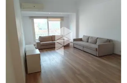 شقة - 2 غرف نوم - 2 حمامات للايجار في شارع الجزيره - الزمالك - القاهرة