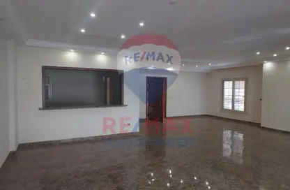 Apartment - 3 Bedrooms - 2 Bathrooms for rent in Sheikh Zayed Compounds - Sheikh Zayed City - Giza