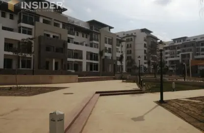Apartment - 3 Bedrooms - 2 Bathrooms for sale in Hyde Park - 5th Settlement Compounds - The 5th Settlement - New Cairo City - Cairo