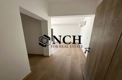 شقة - 3 غرف نوم - 2 حمامات للايجار في مون ريزيدنس - فيفث سكوير - التجمع الخامس - مدينة القاهرة الجديدة - القاهرة