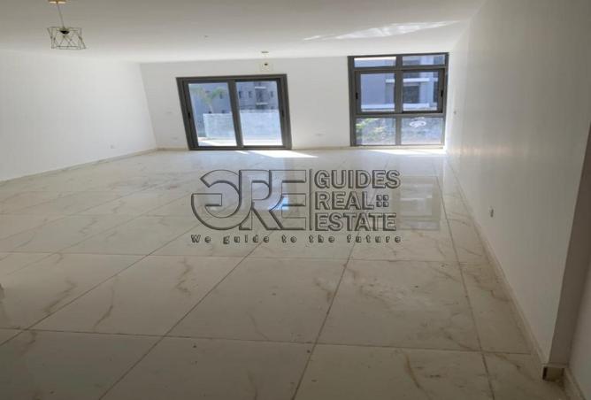 8012882 - Property Image 2
