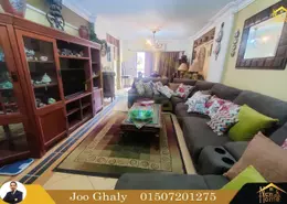 شقة - 3 غرف نوم - 2 حمامات للبيع في شارع ابو قير - سبورتنج - حي شرق - الاسكندرية