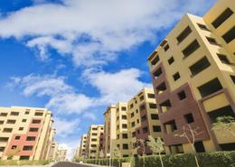 Apartment - 3 bedrooms - 2 bathrooms for للبيع in Bait Al Masreya - Hadayek October - 6 October City - Giza