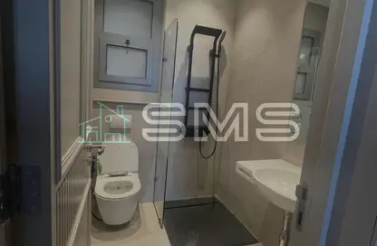 Apartment - 2 Bedrooms - 2 Bathrooms for rent in Aljazi Marriott Residences - Mohamed Naguib Axis - North Investors Area - New Cairo City - Cairo