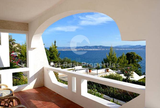8070992 - Property Image 3