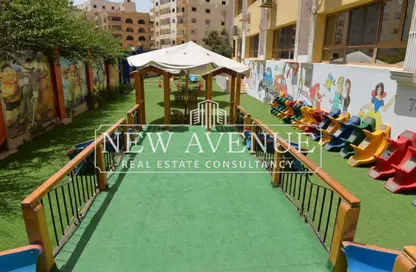 Retail - Studio - 7+ Bathrooms for sale in Baron School Street - Al Hadaba Al Wosta - Mokattam - Cairo