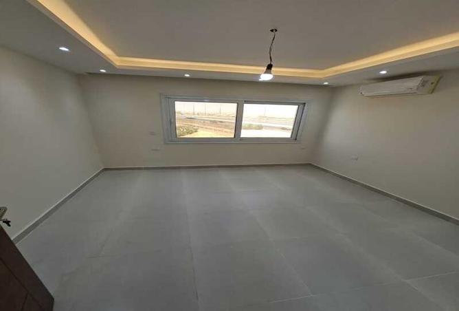 7988243 - Property Image 3