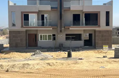 فيلا - 4 غرف نوم - 5 حمامات للبيع في في ليفيلز - كمبوندات الشيخ زايد - الشيخ زايد - الجيزة