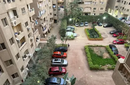 Apartment - 2 Bedrooms - 1 Bathroom for sale in Zahraa El Maadi - Hay El Maadi - Cairo