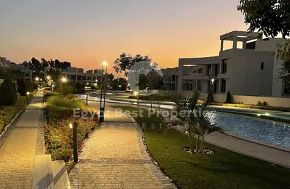 Villa - 4 Bedrooms - 4 Bathrooms for sale in Lake West - Sheikh Zayed Compounds - Sheikh Zayed City - Giza Villa - 4 Bedrooms - 4 Bathrooms for sale in Lake West - Sheikh Zayed Compounds - Sheikh Zayed City - Giza
