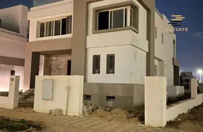 Villa - 6 Bedrooms - 7 Bathrooms for sale in Hyde Park - 5th Settlement Compounds - The 5th Settlement - New Cairo City - Cairo