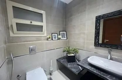 Villa - 5 Bedrooms - 5 Bathrooms for rent in Stone Park - 5th Settlement Compounds - The 5th Settlement - New Cairo City - Cairo Villa - 5 Bedrooms - 5 Bathrooms for rent in Stone Park - 5th Settlement Compounds - The 5th Settlement - New Cairo City - Cairo