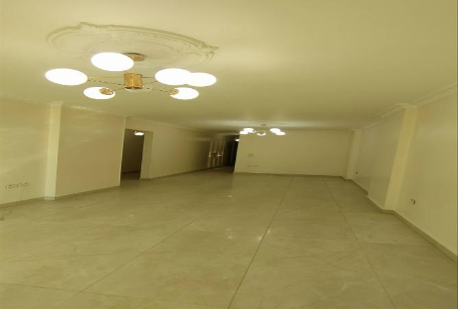 8405124 - Property Image 3