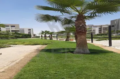 Apartment - 3 Bedrooms - 3 Bathrooms for sale in Village Gardens Katameya - 5th Settlement Compounds - The 5th Settlement - New Cairo City - Cairo