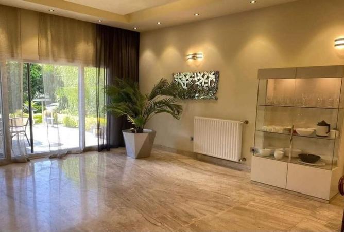 8244450 - Property Image 2