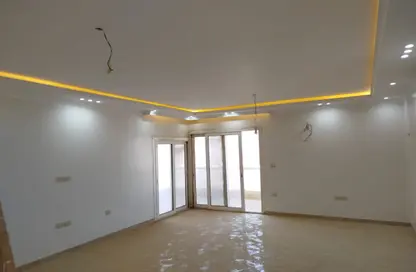 Apartment - 3 Bedrooms - 2 Bathrooms for rent in Mountain View iCity - 5th Settlement Compounds - The 5th Settlement - New Cairo City - Cairo