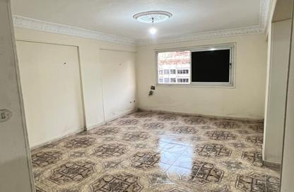 Apartment - 3 Bedrooms - 2 Bathrooms for sale in Abdel Razek Al Sanhouri St. - 6th Zone - Nasr City - Cairo