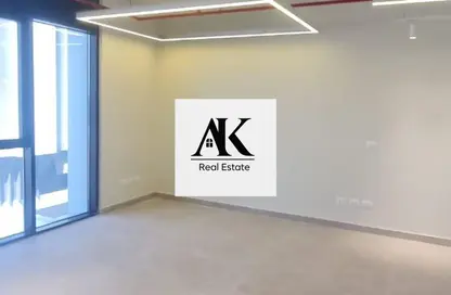 Office Space - Studio - 1 Bathroom for sale in Hyde Park Business District Mall - South Teseen St. - The 5th Settlement - New Cairo City - Cairo