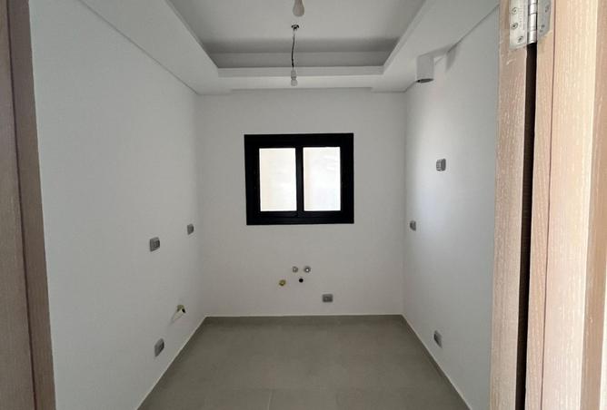 8263098 - Property Image 3