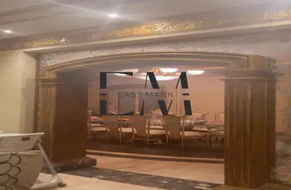 مساحات مكتبية - استوديو - 6 حمامات للايجار في طريق خدمه - حى جنوب الاكايمية - مدينة القاهرة الجديدة - القاهرة