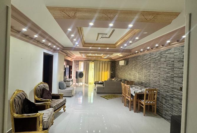8080751 - Property Image 2