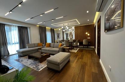 Apartment - 3 Bedrooms - 4 Bathrooms for sale in Eastown - 5th Settlement Compounds - The 5th Settlement - New Cairo City - Cairo