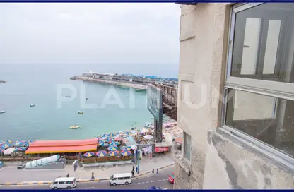 شقة - 2 غرف نوم - 2 حمامات للبيع في طريق الجيش - جليم - حي شرق - الاسكندرية
