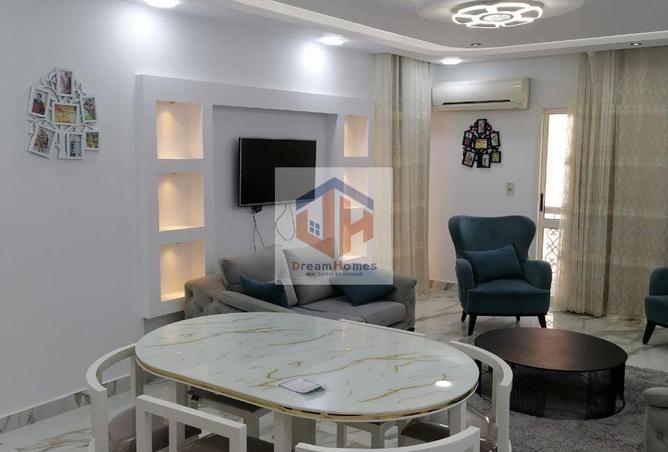 8300361 - Property Image 3