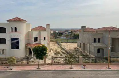 منزل مزدوج - 3 غرف نوم - 3 حمامات للبيع في اليكس ويست - كمبوندات الاسكندرية - الاسكندرية