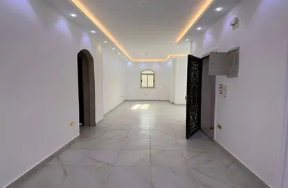 شقة - 3 غرف نوم - 2 حمامات للايجار في شارع بريد التجمع الاول - التجمع الاول - مدينة القاهرة الجديدة - القاهرة