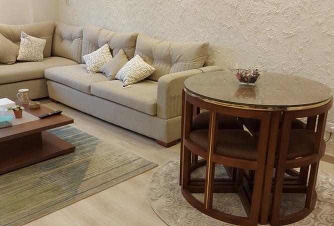 8240566 - Property Image 2