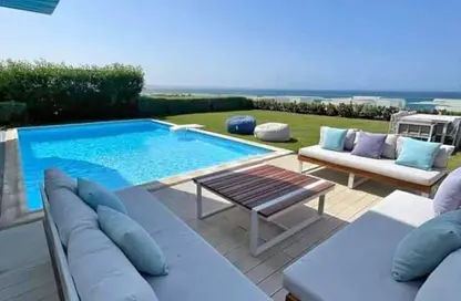 Chalet - 2 Bedrooms - 2 Bathrooms for sale in Azha North - Ras Al Hekma - North Coast
