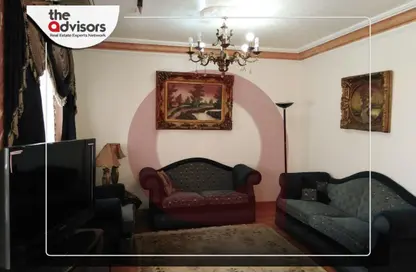 Apartment - 3 Bedrooms - 2 Bathrooms for rent in Mohamed Fawzy Moaz St. - Smouha - Hay Sharq - Alexandria