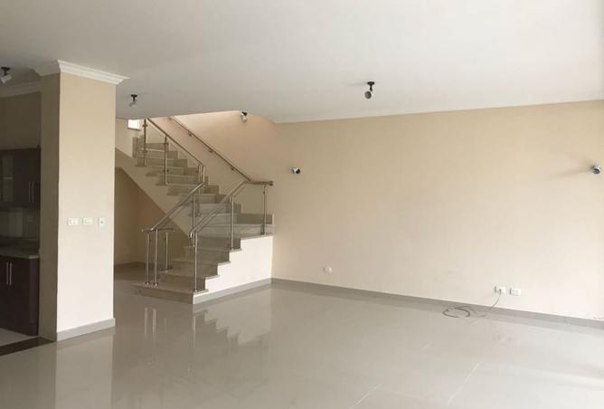 8074929 - Property Image 3