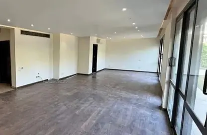 Apartment - 3 Bedrooms - 3 Bathrooms for sale in Village West - Sheikh Zayed Compounds - Sheikh Zayed City - Giza