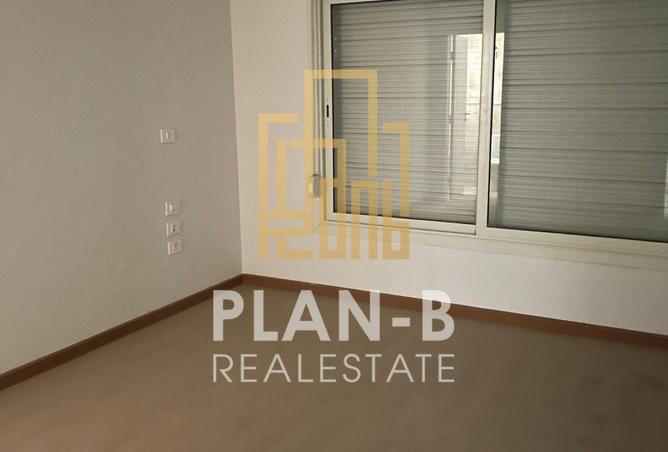 8079860 - Property Image 3