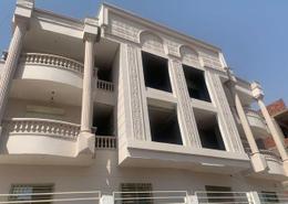 Apartment - 3 bedrooms - 3 bathrooms for للبيع in Al Shorouk Road - 1st Neighborhood - 9th District - Shorouk City - Cairo