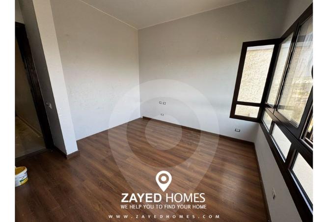 8062553 - Property Image 3