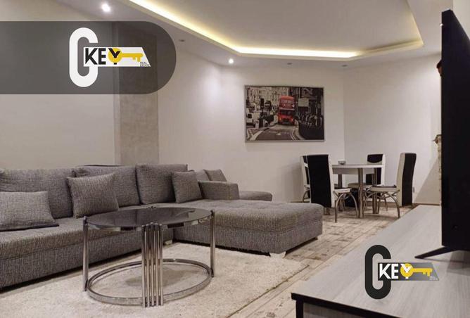 8087033 - Property Image 2