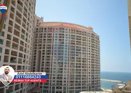 Apartment - 2 Bedrooms - 2 Bathrooms for rent in Talaat St. - San Stefano - Hay Sharq - Alexandria