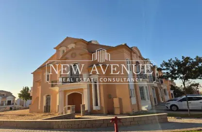 Villa - 3 Bedrooms - 4 Bathrooms for sale in Layan Residence - 5th Settlement Compounds - The 5th Settlement - New Cairo City - Cairo