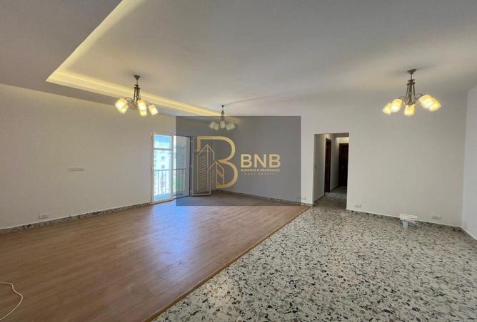 8273483 - الصورة الرئيسية للعقار