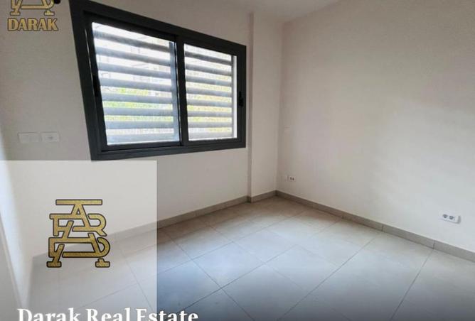 8372778 - Property Image 3