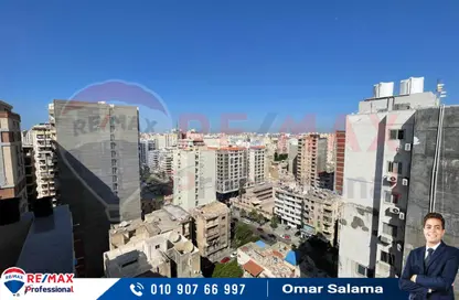 شقة - 3 غرف نوم - 2 حمامات للبيع في شارع ابو قير - سبورتنج - حي شرق - الاسكندرية